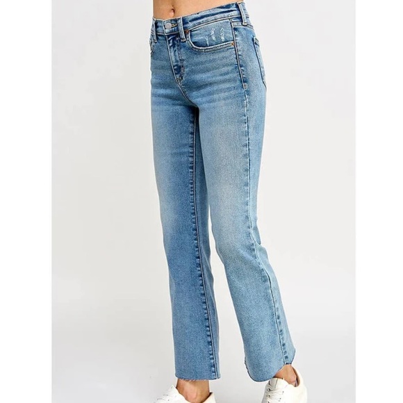 Sneak Peek Mid Rise Ultra Stretch Kick Flare Jeans Sz 28 - Picture 4 of 9